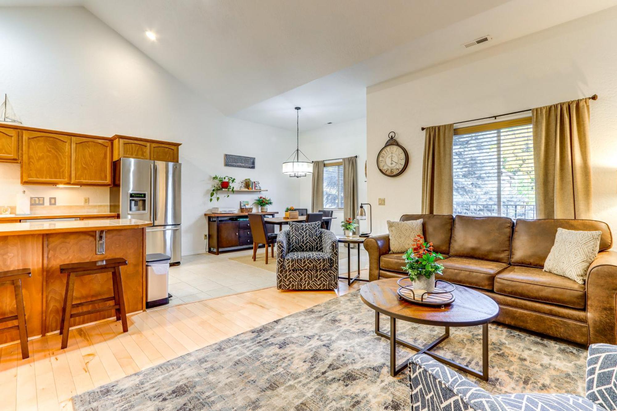 Modern Coeur Dalene Getaway Condo Walk Downtown! Coeur d'Alene Extérieur photo